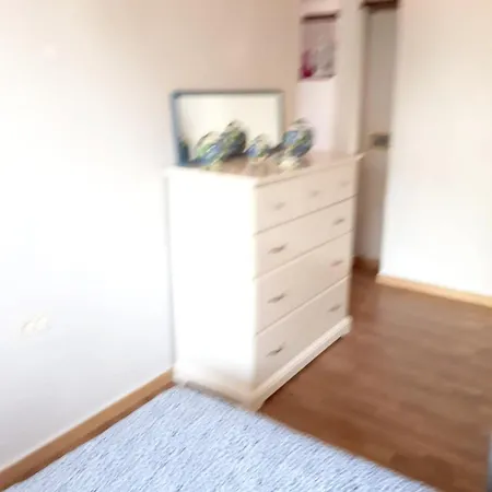 Holiday Camino Montijo * לוס ריאלחוס